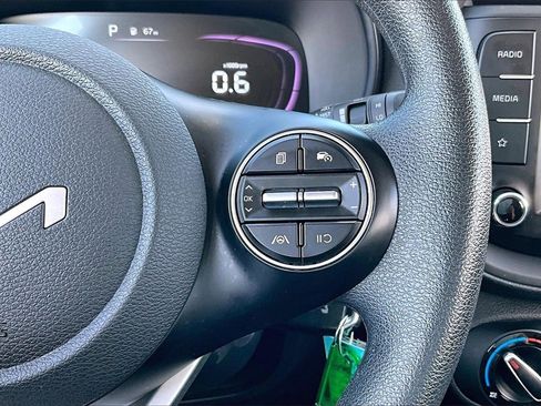 Certified 2024 Kia Soul LX w/ Option Group 015 image 21
