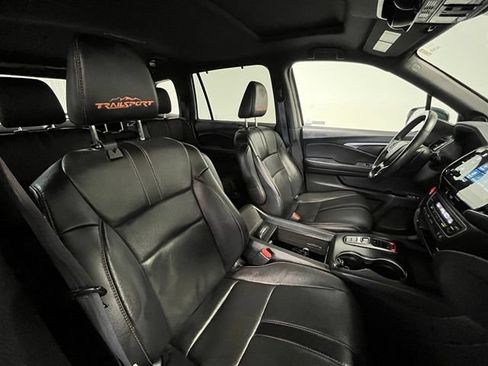 Used 2023 Honda Passport TrailSport image 9