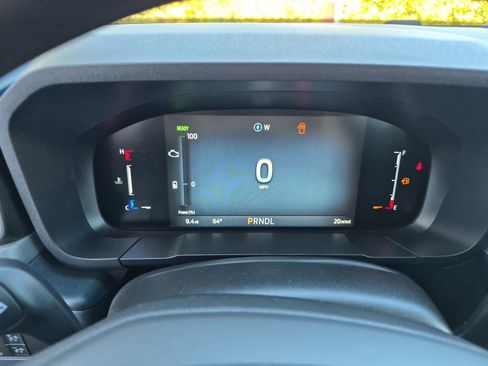 New 2025 Ford Maverick XL image 19