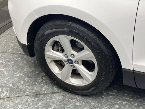 Certified 2019 Ford Edge SE w/ Cargo Accessory Package AWD/4WD image 27