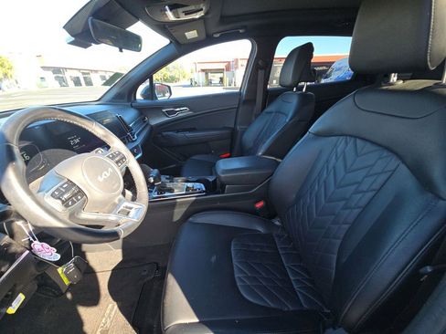 Used 2023 Kia Sportage X-Line w/ X-Line Premium Package image 3