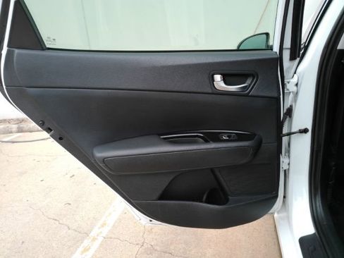 Used 2019 Kia Optima SX image 20