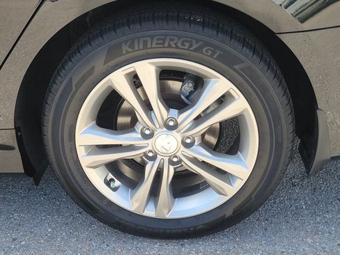 Used 2019 Hyundai Sonata SEL image 10