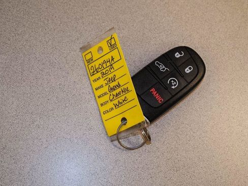 Used 2019 Jeep Grand Cherokee Altitude AWD/4WD image 37