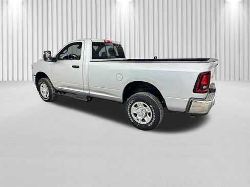 New 2026 RAM 2500 Tradesman AWD/4WD image 7