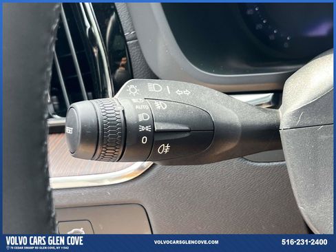 Used 2025 Volvo XC60 B5 Ultra w/ Protection Package Premier AWD/4WD image 23
