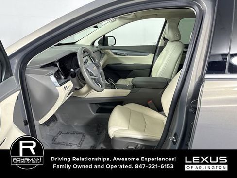 Used 2019 Cadillac XT5 Luxury AWD/4WD image 4