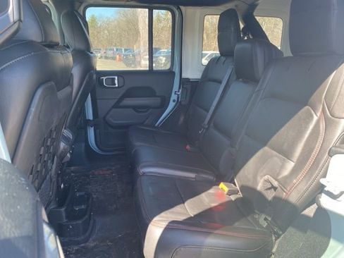 Used 2023 Jeep Wrangler Unlimited Rubicon w/ Steel Bumper Group image 9