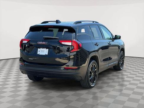 Used 2023 GMC Terrain SLT w/ Elevation Edition AWD/4WD image 7