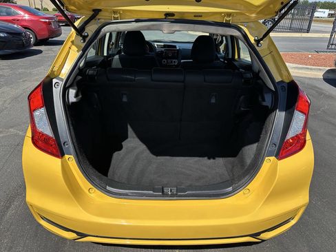 Used 2018 Honda Fit LX image 9
