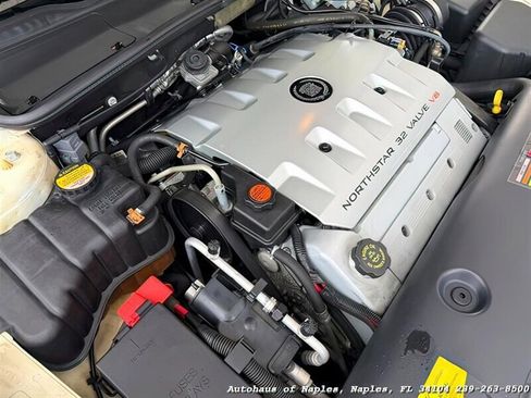 Used 2001 Cadillac De Ville w/ Comfort/Convenience Pkg image 15