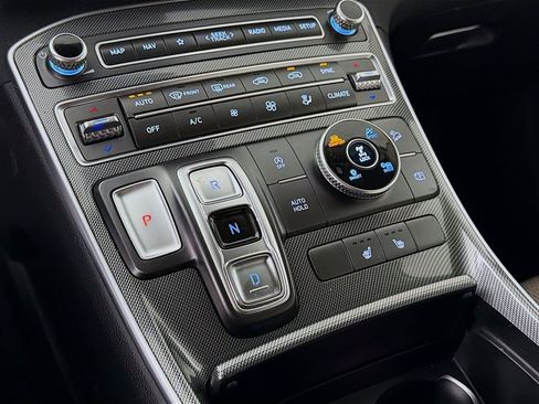 Used 2023 Hyundai Santa Fe SEL w/ Cargo Package image 20