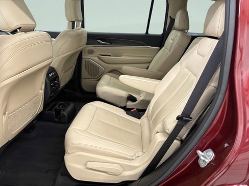 Used 2021 Jeep Grand Cherokee L Limited image 13