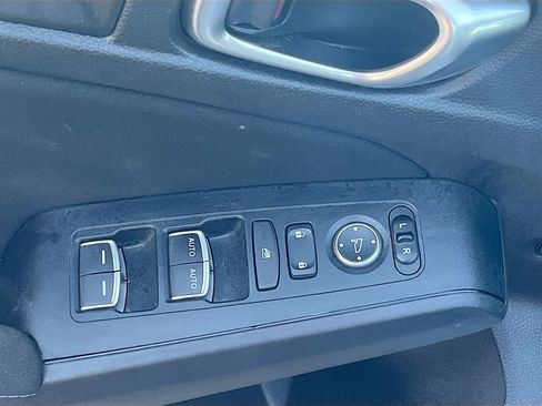 Used 2023 Honda Civic Sport image 17