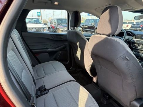 Used 2021 Ford Escape S image 10
