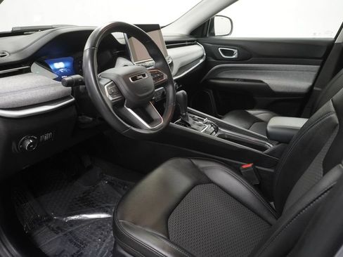 Certified 2022 Jeep Compass Latitude w/ Convenience Group AWD/4WD image 18