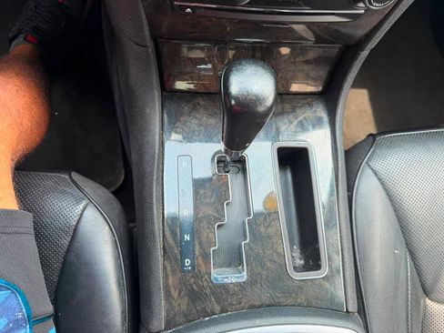 Used 2014 Chrysler 300 C RWD image 34