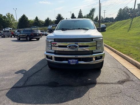Used 2019 Ford F250 Lariat w/ Lariat Ultimate Package AWD/4WD image 2