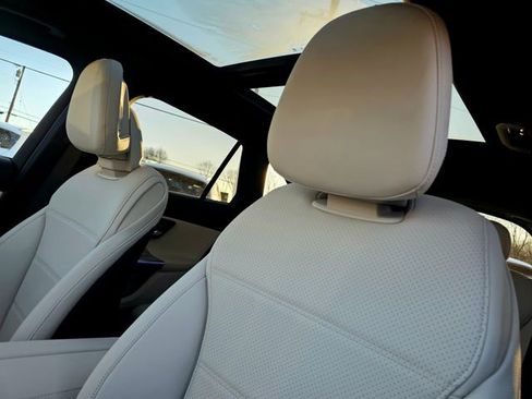 New 2026 Mercedes-Benz GLC 300 4MATIC image 19