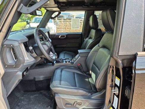 New 2026 Ford Bronco Outer Banks AWD/4WD image 11