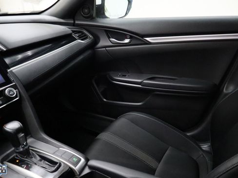 Used 2021 Honda Civic Sport image 23