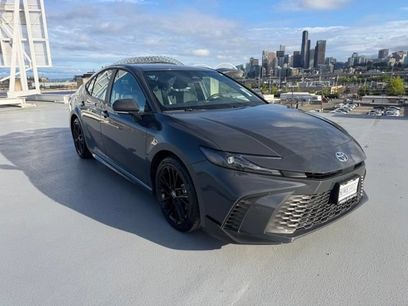 Used 2025 Toyota Camry SE