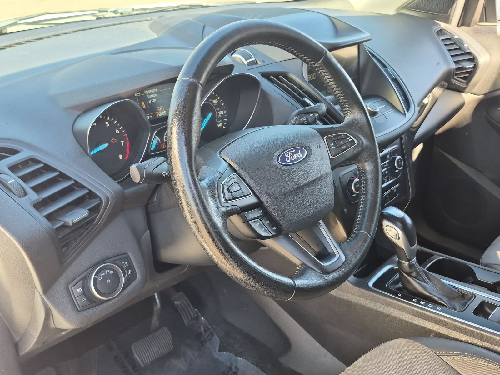 Used 2019 Ford Escape SE AWD/4WD image 11