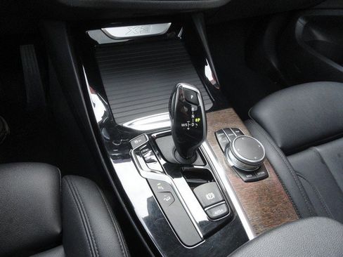 Used 2019 BMW X3 xDrive30i w/ Driving Assistance Package image 15