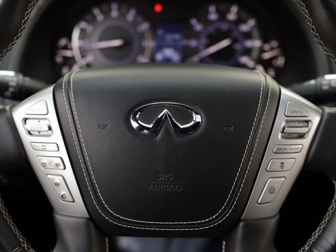 Used 2019 INFINITI QX80 Limited w/ All-Season Package image 11