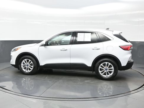 Used 2020 Ford Escape SE AWD/4WD image 3