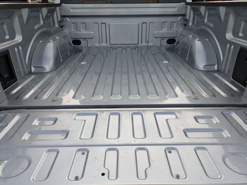 Used 2025 Ford F150 Lariat w/ Equipment Group 501A Mid image 29