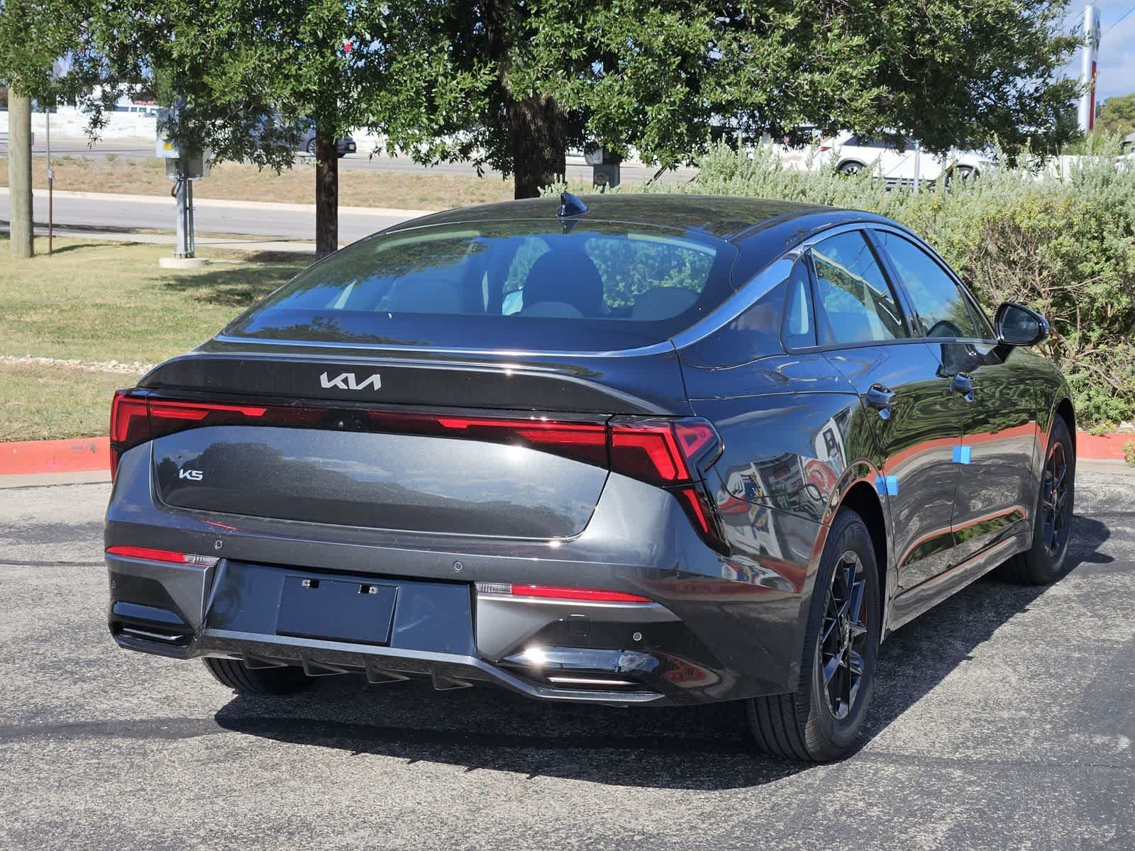 New 2026 Kia K5 LXS FWD image 6