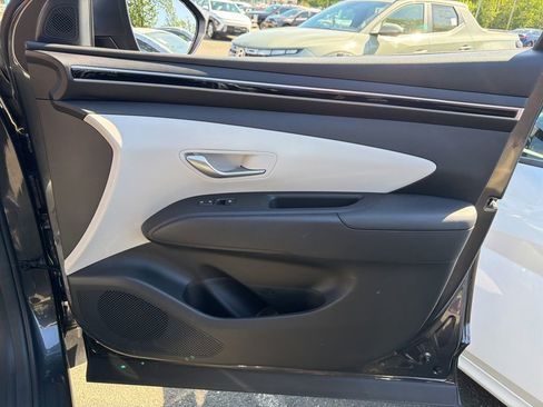 Certified 2023 Hyundai Tucson SEL AWD/4WD image 9