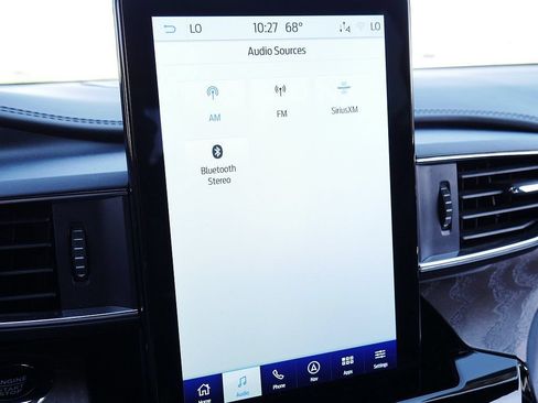 Used 2024 Ford Explorer Platinum w/ Technology Package AWD/4WD image 42