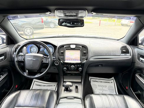Used 2013 Chrysler 300 S image 26