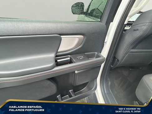 Used 2025 Ford Expedition Max Active AWD/4WD image 26