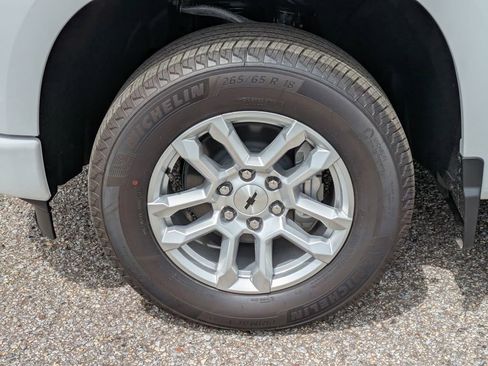 New 2025 Chevrolet Silverado 1500 RST w/ Convenience Package II image 12