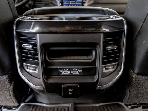 Used 2021 RAM 2500 Laramie AWD/4WD image 36