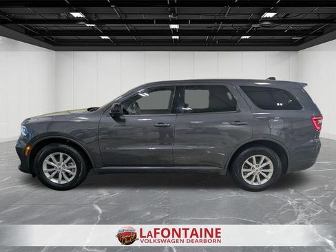 Used 2025 Dodge Durango GT RWD image 2