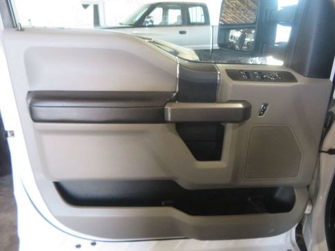Used 2020 Ford F250 XLT AWD/4WD image 19