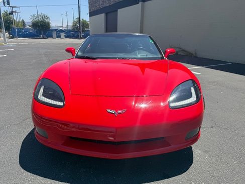 Used 2013 Chevrolet Corvette Coupe w/ 3LT Preferred Equipment Group RWD image 4