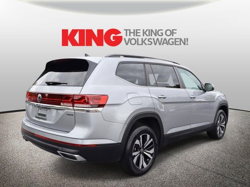Certified 2024 Volkswagen Atlas SE AWD/4WD image 3