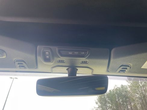 Used 2022 Jeep Wrangler Unlimited Sahara image 20