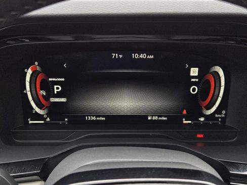 New 2026 Nissan Pathfinder SL FWD image 29
