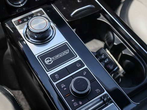 Used 2020 Land Rover Range Rover SV Autobiography Dynamic AWD/4WD image 29