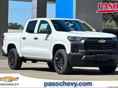 New 2025 Chevrolet Colorado W/T w/ WT Custom Package