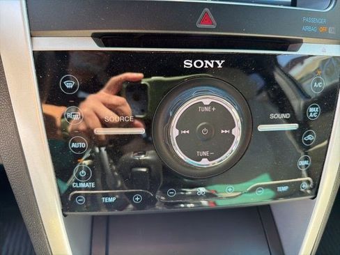 Used 2011 Ford Explorer Limited w/ 302A Rapid Spec Order Code AWD/4WD image 15