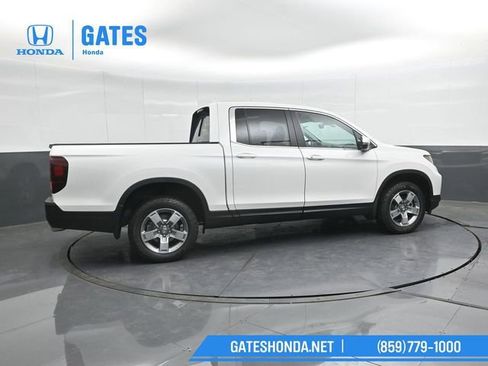 New 2026 Honda Ridgeline RTL image 3