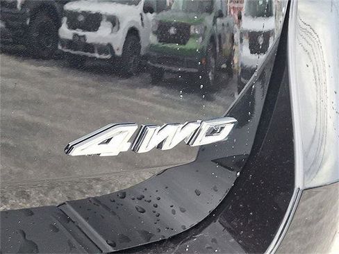 New 2025 Ford Explorer Active w/ Active Comfort Package image 20