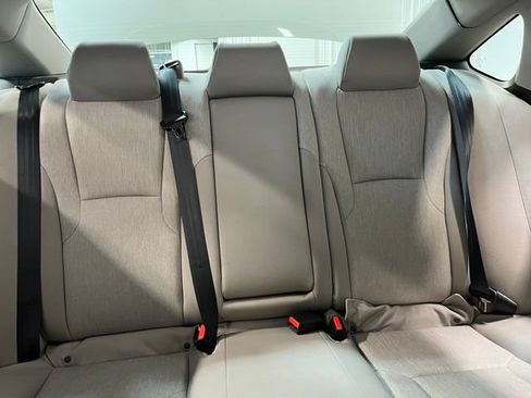 Used 2023 Honda Accord EX image 12